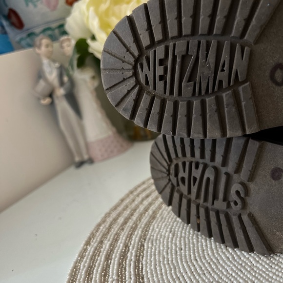 Stuart Weizman girls bootie - Picture 3 of 10